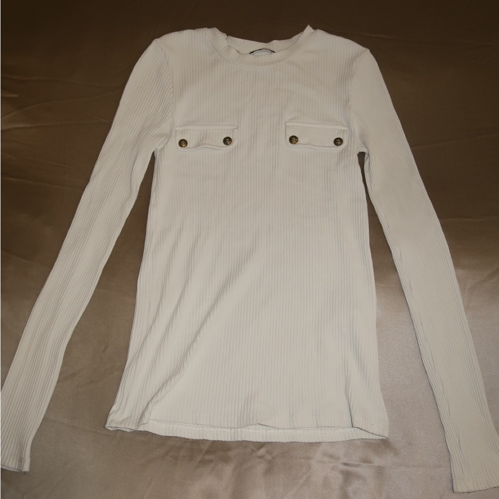 ZARA White Ribbed Long Sleeve Top with Gold Buttons